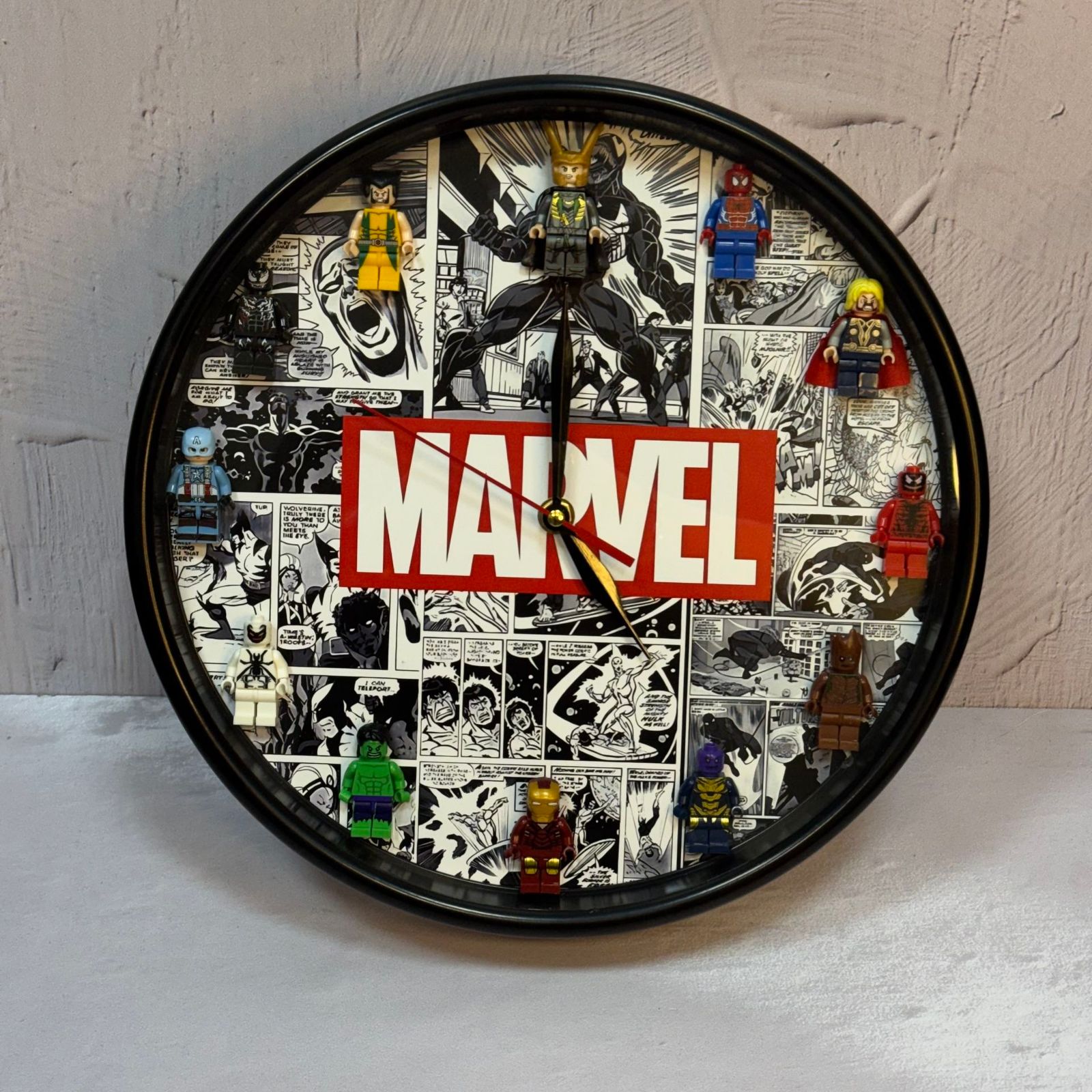 ساعت لگویی مارول | Marvel LEGO-Style Decorative Clock